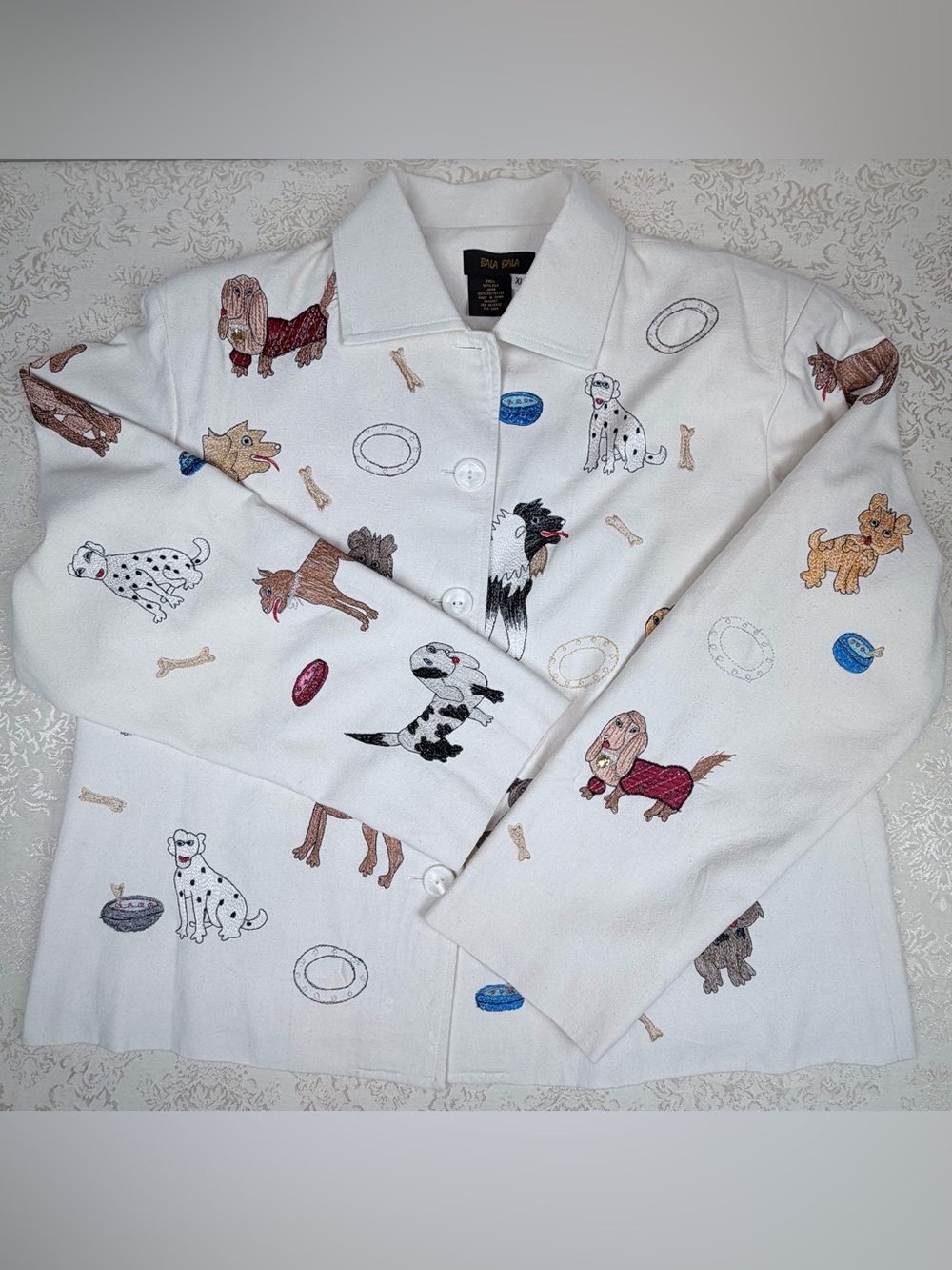 Bala Bala Silk Dog Embroidered Button-Up Jacket, XL, Shoulder Pads